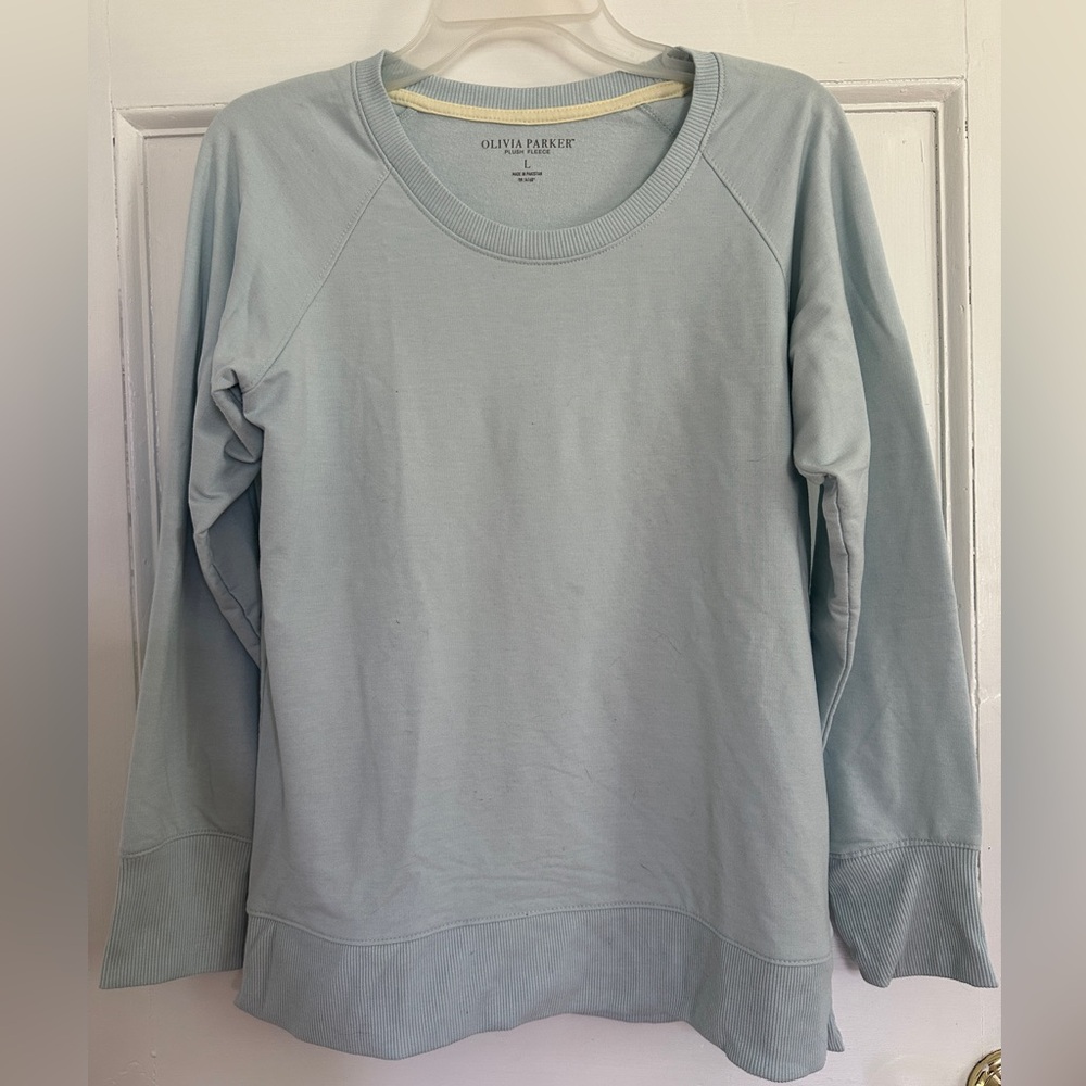Olivia Parker Large Light Blue Sweater